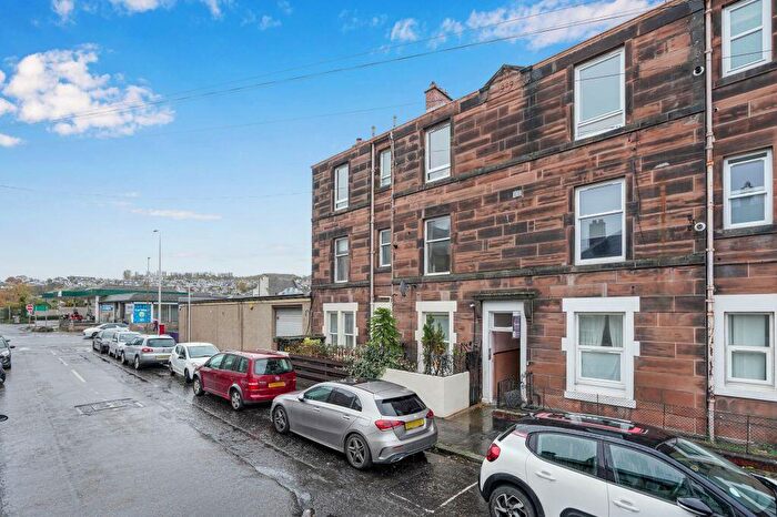 1 Bedroom Flat For Sale In / Piersfield Grove, Piersfield, Edinburgh, EH8