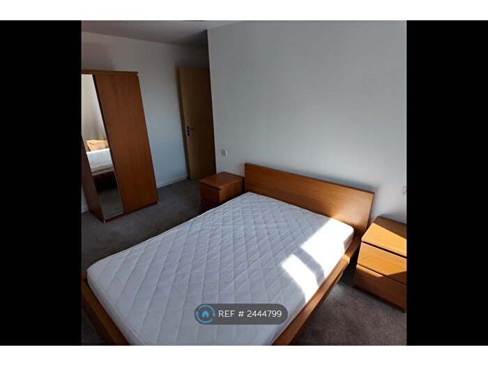 2 Bedroom Flat To Rent In Skyline, Birmingham, B1