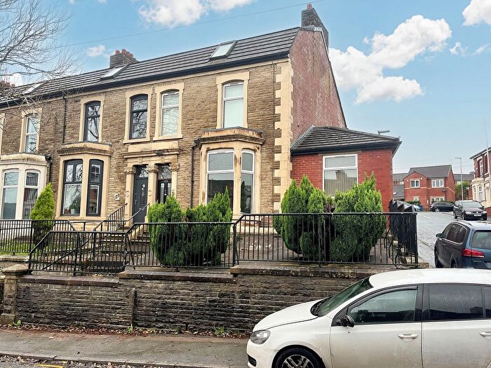 5 Bedroom End Terrace House For Sale In Whalley New Road, Blackburn, BB1