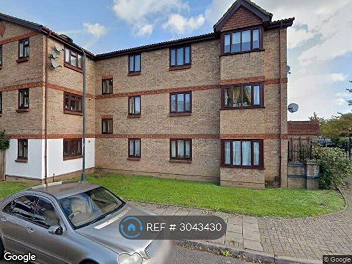 1 Bedroom Flat To Rent In Alliance Close, Wembley, HA0