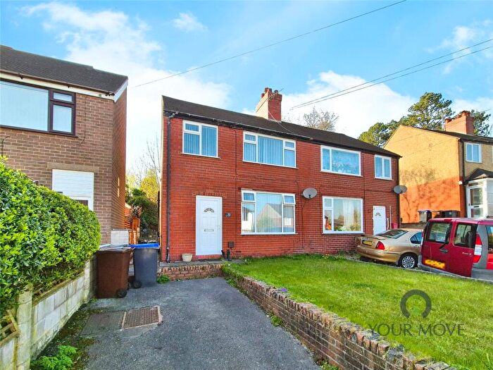 3 Bedroom Semi-Detached House To Rent In Higher Woodcroft, Leek, Staffordshire, ST13