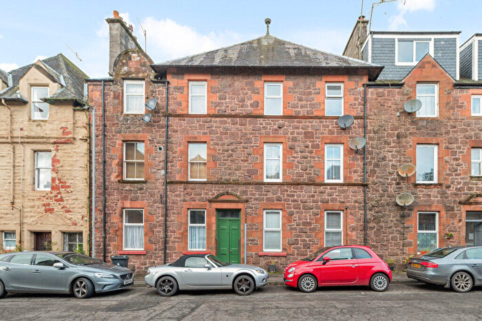 1 Bedroom Flat For Sale In Cross Street, Callander, FK17