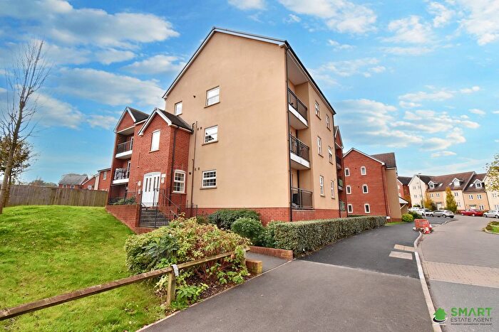 2 Bedroom Flat To Rent In Harris Place, Exeter, EX1