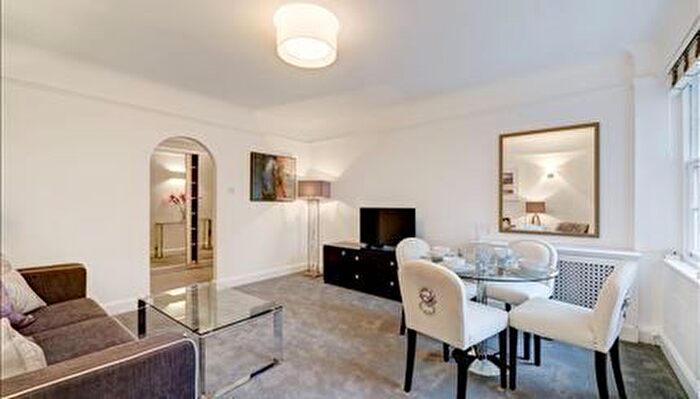 2 Bedroom Flat To Rent In Pelham Court, Fulham Road, SW3