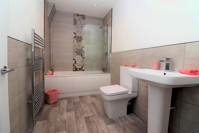 3 Bedroom Terraced House To Rent In Preston Old Road, Blackburn BB2