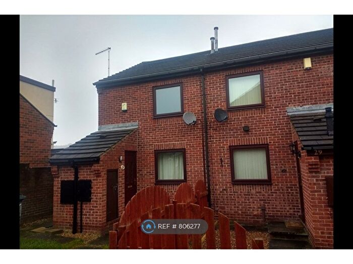 2 Bedroom Semi-Detached House To Rent In Park View, Barnsley, S75