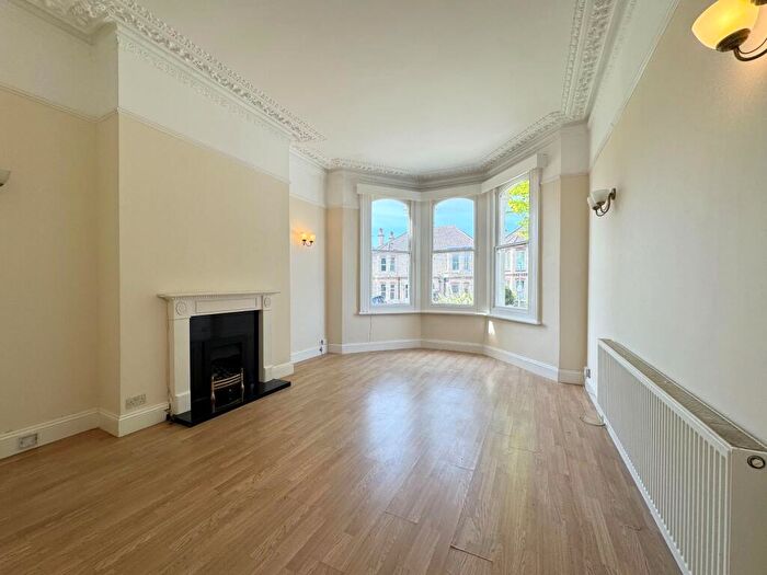 1 Bedroom Flat To Rent In Wilbury Avenue -, P13