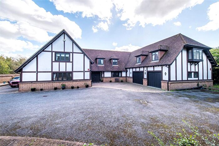 6 Bedroom Detached House For Sale In Sharnal Street, High Halstow, Rochester, Kent, ME3