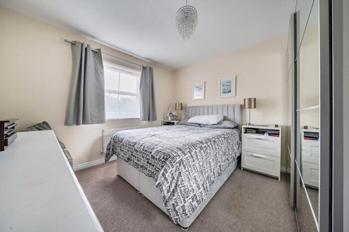 4 Bedroom Detached House For Sale In Lords Way, Andover, SP11