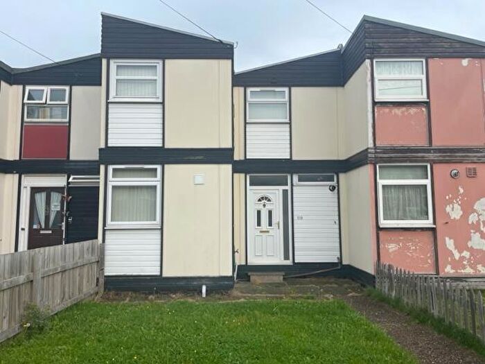 3 Bedroom House To Rent In Rustenburg Street, Hull, HU9
