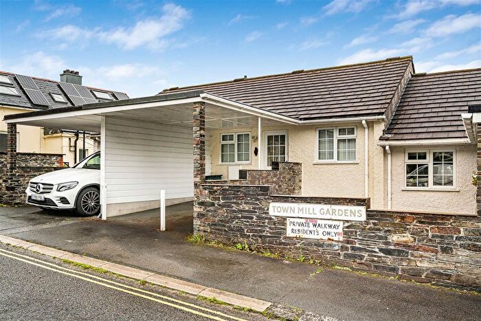 3 Bedroom Terraced House For Sale In Town Mill Gardens, Tavistock, PL19