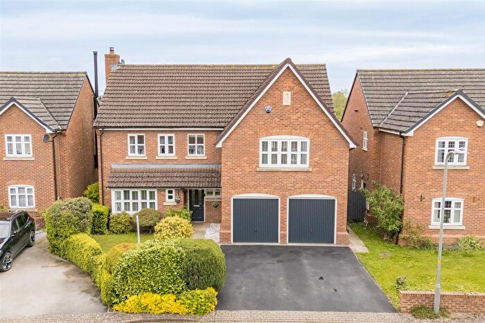 5 Bedroom Detached House For Sale In Jubilee Court, Tollerton, York, YO61