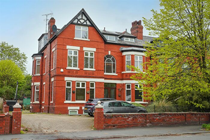 2 Bedroom Apartment For Sale In Wilbraham Road, Chorlton, M21