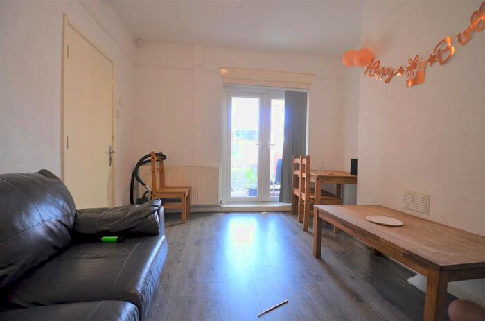 5 Bedroom Terraced House To Rent In Milner Road Student Property Selly Oak, Birmingham B29