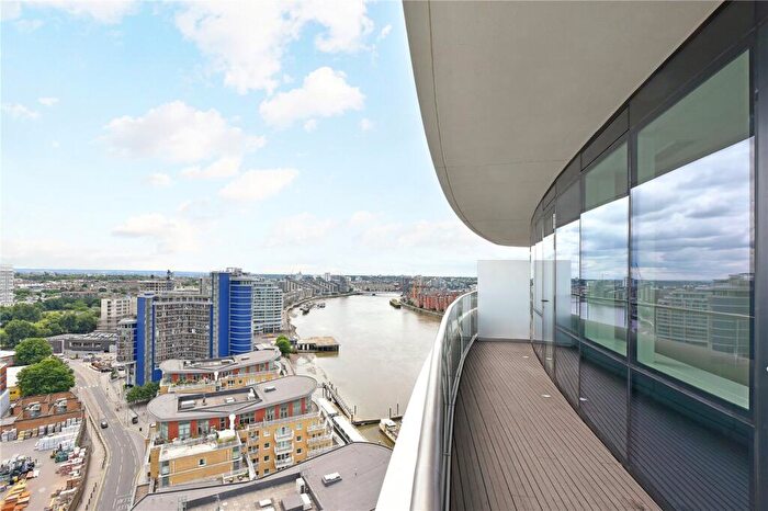 1 Bedroom Penthouse For Sale In Lombard Wharf, SW11