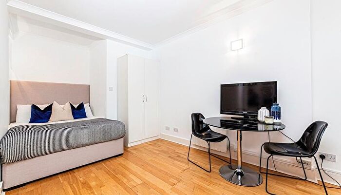 Studio To Rent In Hill Street, London, W1J