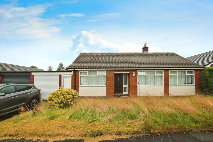 2 Bedroom Detached Bungalow To Rent In Cambourne Drive, Bolton, Greater Manchester, BL3