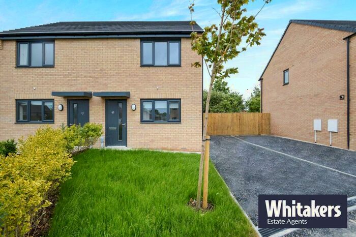 2 Bedroom Semi-Detached House To Rent In Canister Close, Alexandra Gardens, Hull, HU9