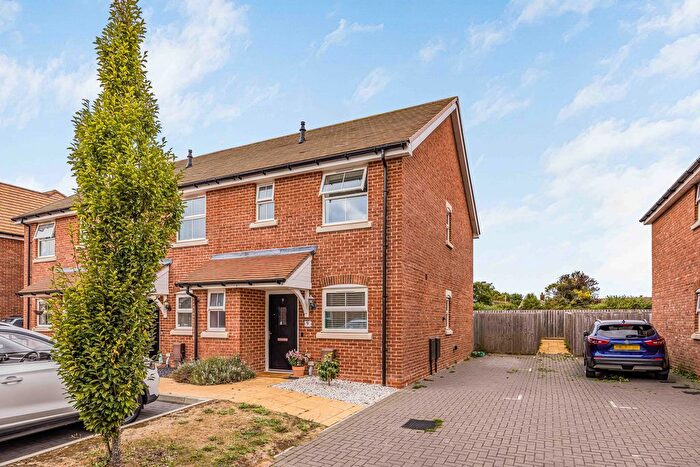 2 Bedroom End Of Terrace House For Sale In Brewery Close, Southbourne, PO10