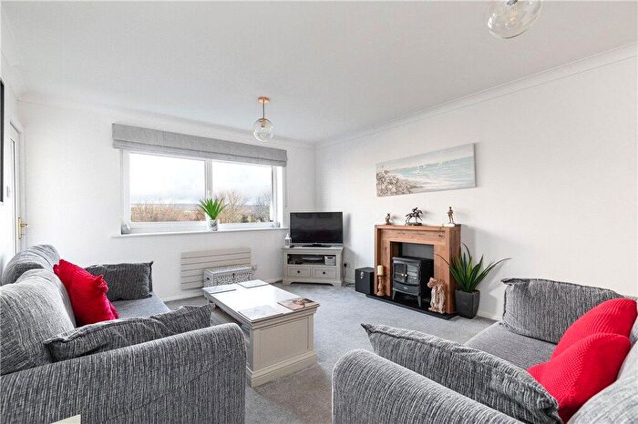 3 Bedroom Apartment For Sale In Sefton Drive, Ilkley, West Yorkshire, LS29