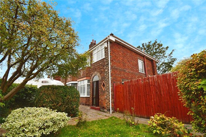 3 Bedroom Semi-Detached House For Sale In Coniston Avenue, Prenton, Wirral, CH43