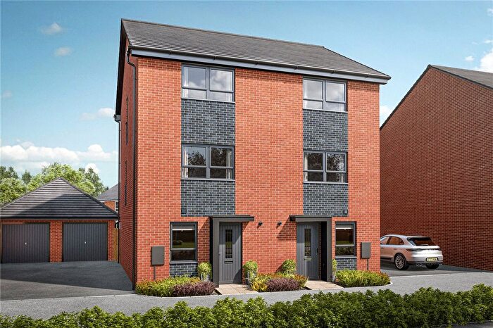 3 Bedroom End Terrace House For Sale In Aston Grange, Banbury Road, Upper Lighthorne, Warwickshire, CV35