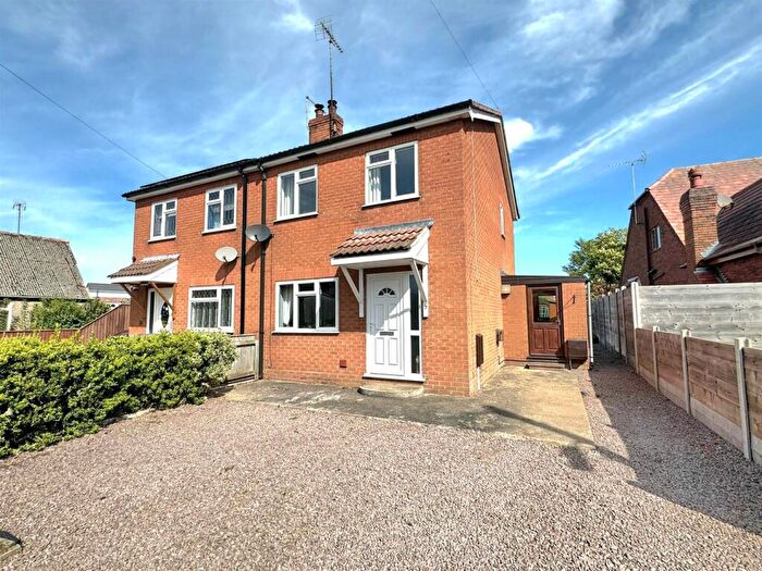 2 Bedroom Semi-Detached House For Sale In Middle Road, Whaplode, PE12