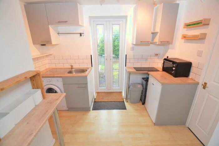 1 Bedroom Flat To Rent In Myrtle Road, Sheffield, S2