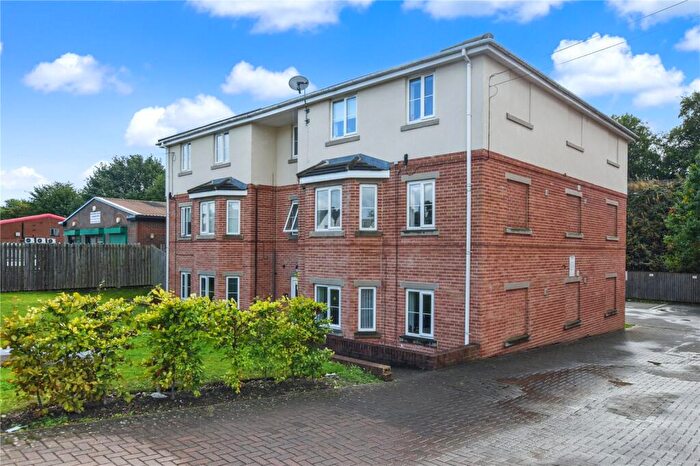 2 Bedroom Apartment For Sale In Flat, Roman Manor, Stanningley Road, Leeds, West Yorkshire, LS13