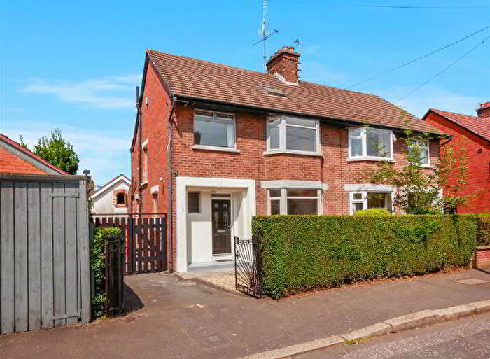 4 Bedroom Semi-Detached House For Sale In Ravensdene Park, Belfast, BT6