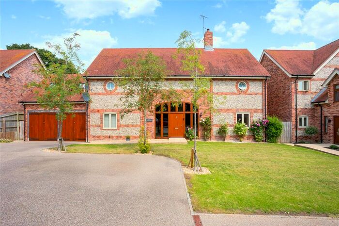 4 Bedroom Detached House For Sale In Ropewind, Shalbourne, Marlborough, Wiltshire, SN8