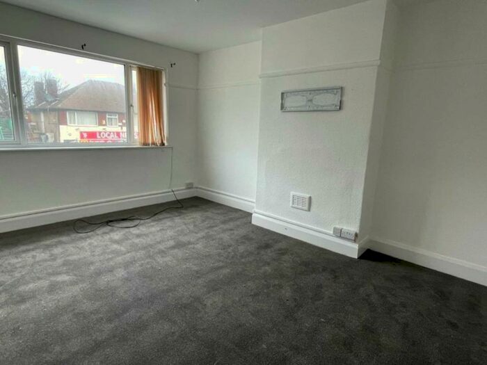 1 Bedroom Apartment To Rent In Childwall Parade, Liverpool, L14