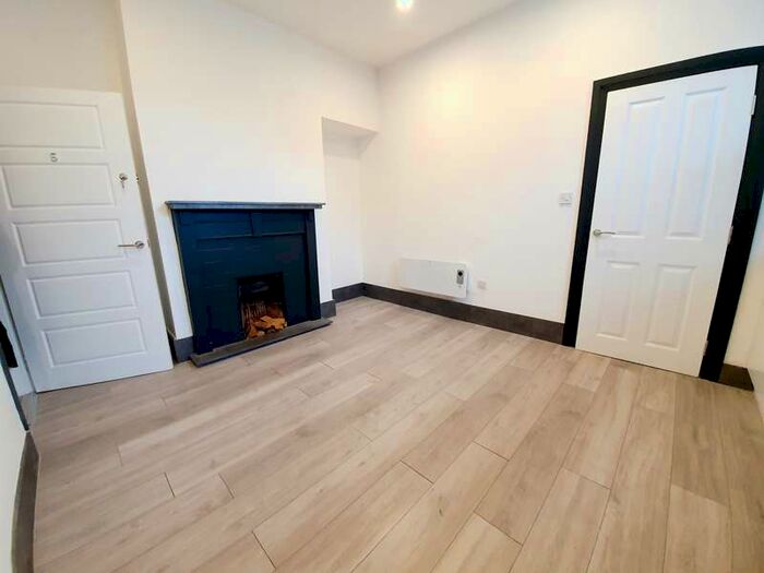 1 Bedroom Apartment To Rent In Hardshaw Street, St. Helens, WA10