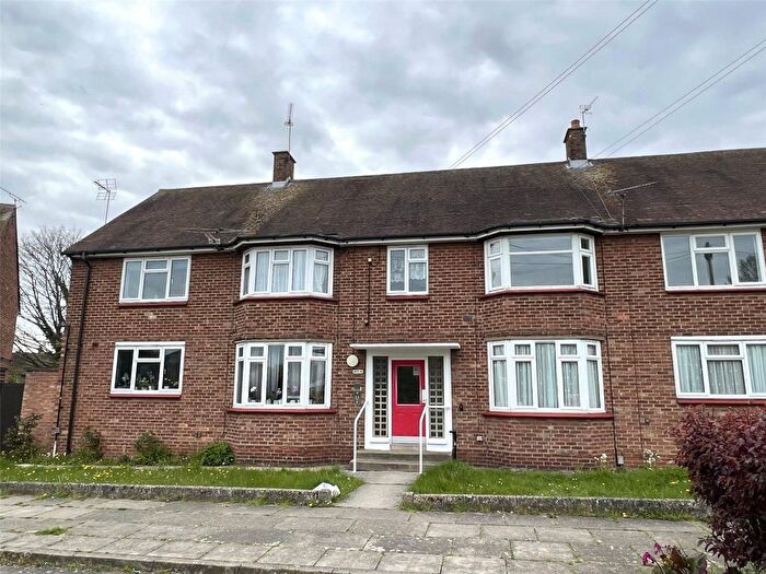 2 Bedroom Flat For Sale In Lovetofts Drive, Ipswich, Suffolk, Uk, IP1