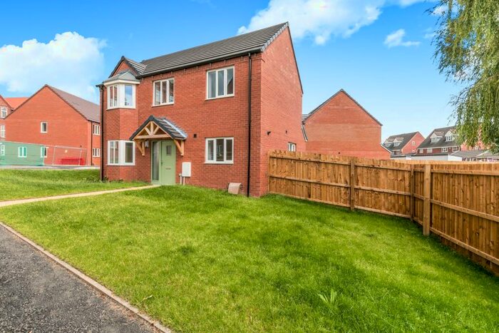 3 Bedroom House To Rent In John Brooks Avenue, B66