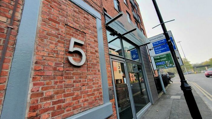 2 Bedroom Apartment To Rent In Cambridge Mill, Cambridge Street, M1