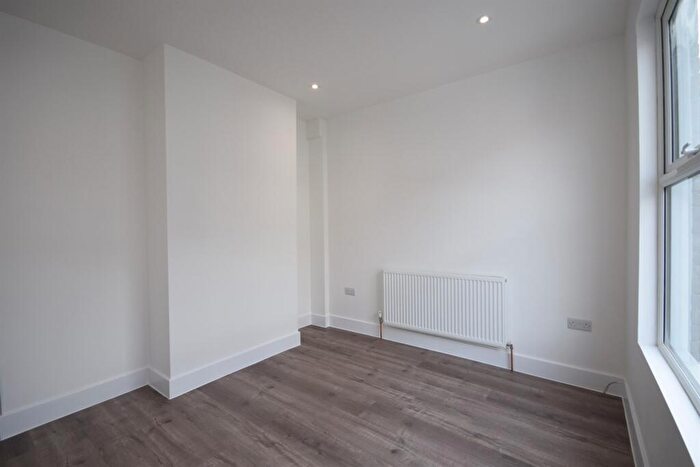 2 Bedroom Terraced House To Rent In Shakespeare Road, Portsmouth, PO1