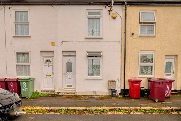 3 Bedroom Terraced House For Sale In Highgrove Terrace, Reading, RG1