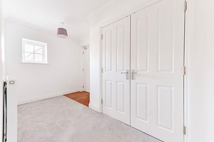 1 Bedroom Flat For Sale In Minnow Way, Mulbarton, Norwich, NR14