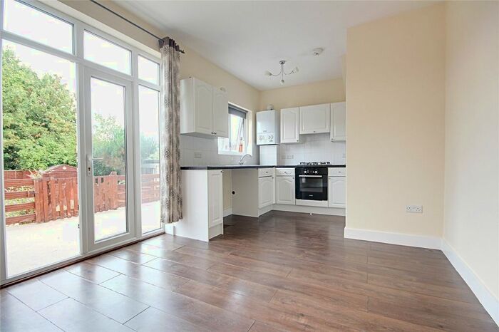 3 Bedroom End Of Terrace House To Rent In Leda Avenue, Enfield, EN3