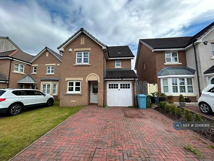 3 Bedroom Detached House To Rent In Mcbride Path, Stepps, Glasgow, G33