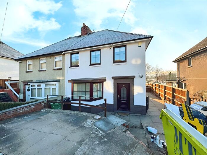 3 Bedroom Semi-Detached House To Rent In Knowle Hill Road, Dudley, West Midlands, DY2