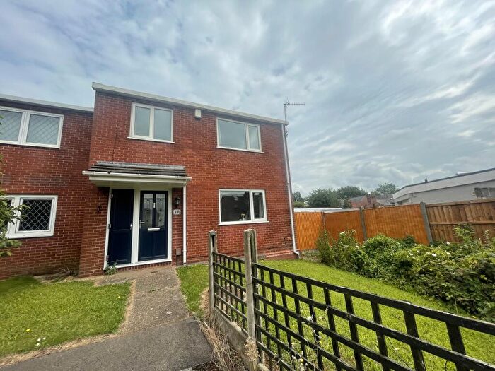 3 Bedroom End Of Terrace House To Rent In Branklene Close, Kimberley, NG16