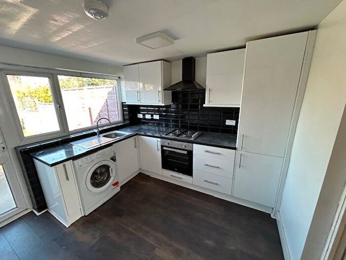 2 Bedroom Terraced House To Rent In Welling, Welling, Kent, DA16