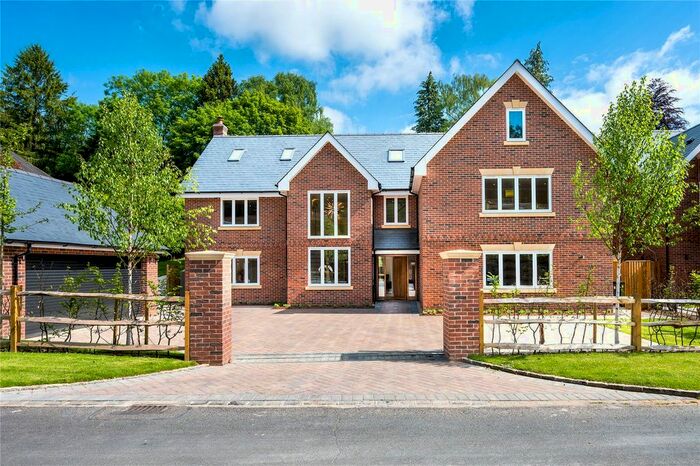 5 Bedroom Detached House For Sale In Lambridge Wood Road, Henley-On-Thames, Oxfordshire, RG9