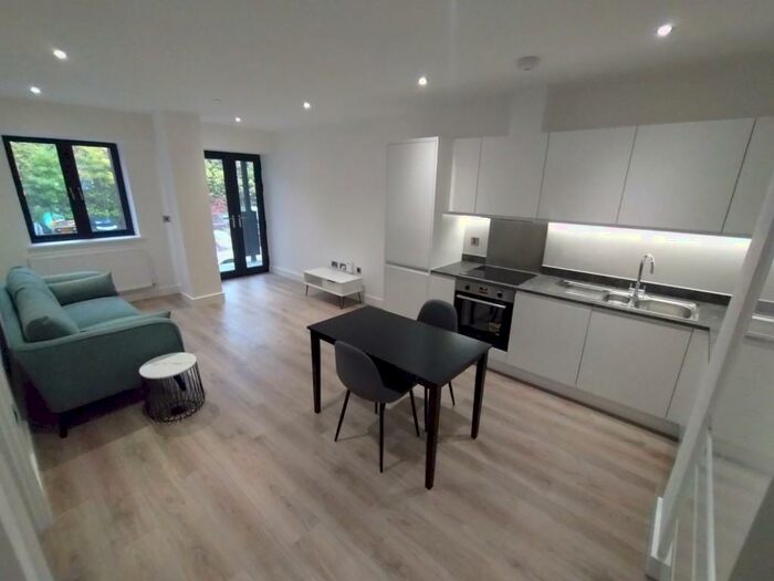 1 Bedroom Apartment To Rent In Broadoaks, Solihull, B91