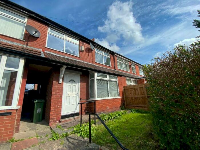 3 Bedroom Terraced House To Rent In Springfield Road, Droylsden, Manchester, M43