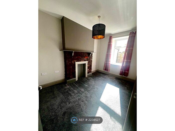 3 Bedroom Terraced House To Rent In Bell Hill Road, Bristol, BS5