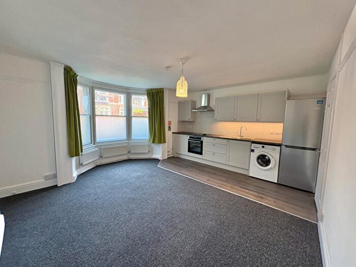2 Bedroom Flat To Rent In Zetland Road, Redland, BS6