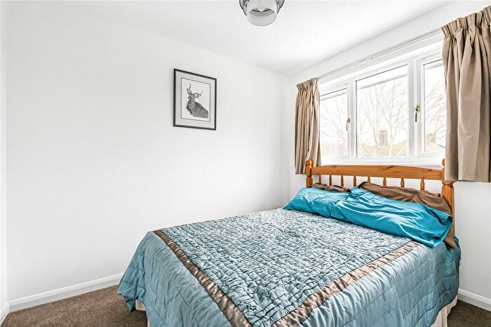 3 Bedroom Semi-Detached House For Sale In Weldon Road, Marston, Oxford, OX3